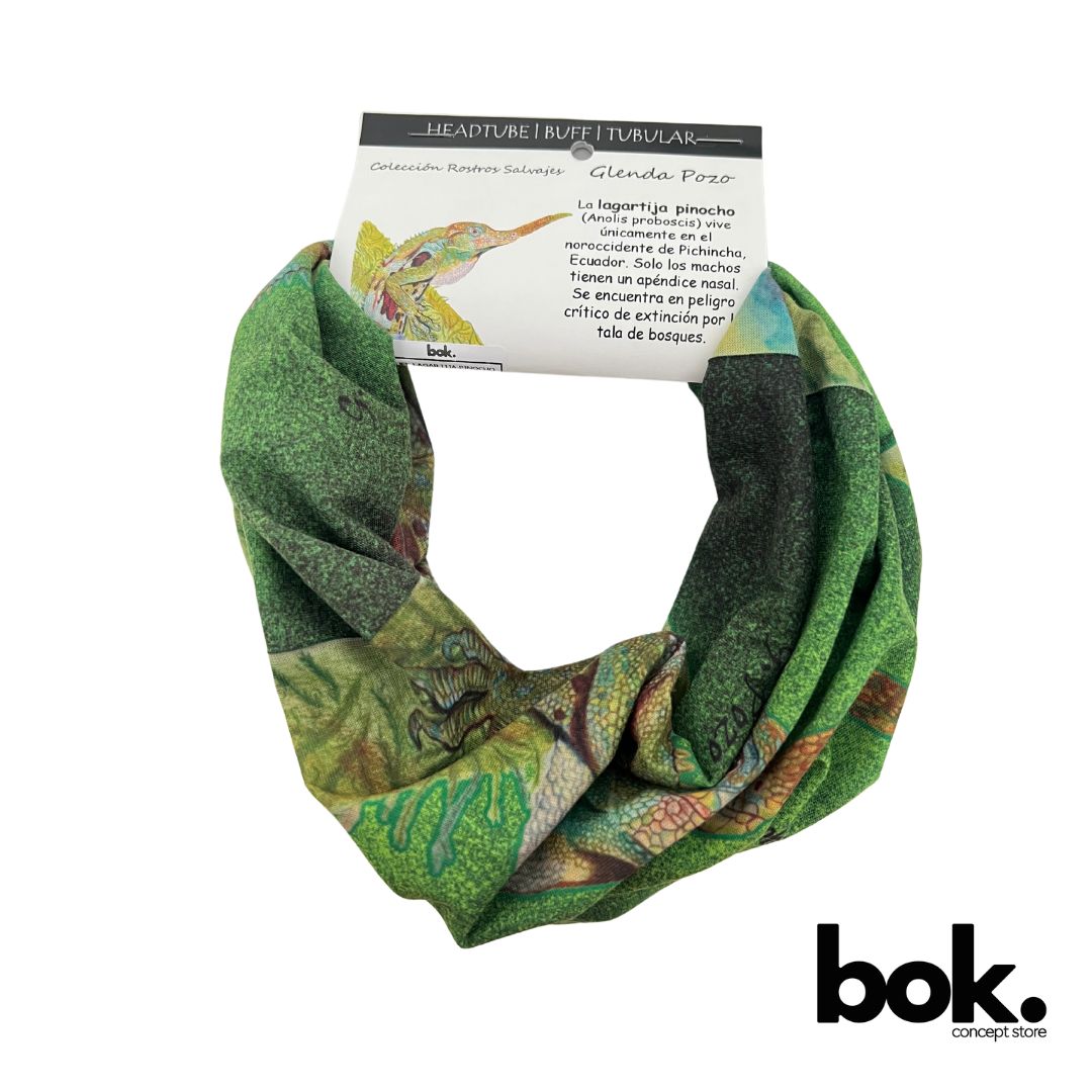 Buff ilustrado con la Lagartija Pinocho (Anolis proboscis), una especie endémica de Pichincha, Ecuador, en peligro crítico de extinción. Parte de la colección Rostros Salvajes de la bióloga e ilustradora Glenda Pozo.