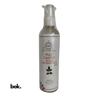 Botella de Agua Aromática de Palo Santo artesanal de Ecuador, colonia natural y purificadora para bienestar y aromaterapia, BOK Concept Store.