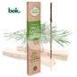 Incienso 100% Natural de Palo Santo con Romero de BOK Concept Store Ecuador. Varillas elaboradas con ingredientes naturales que combinan palo santo sostenible y romero para crear un ambiente de protección, claridad y bienestar.