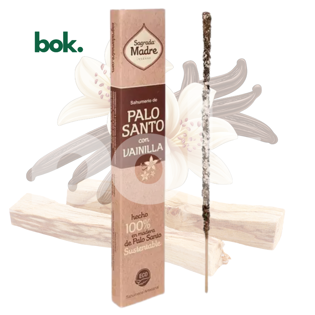 Incienso 100% Natural de Palo Santo con Vainilla de BOK Concept Store Ecuador. Varillas de incienso elaboradas con ingredientes naturales para crear un ambiente de armonía, bienestar y calma en el hogar.