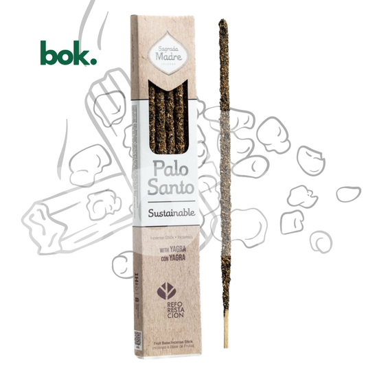 Incienso Palo Santo con Yagra, caja de 8 varillas gruesas para abundancia y prosperidad, disponible en BOK Concept Store Quito, Ecuador.