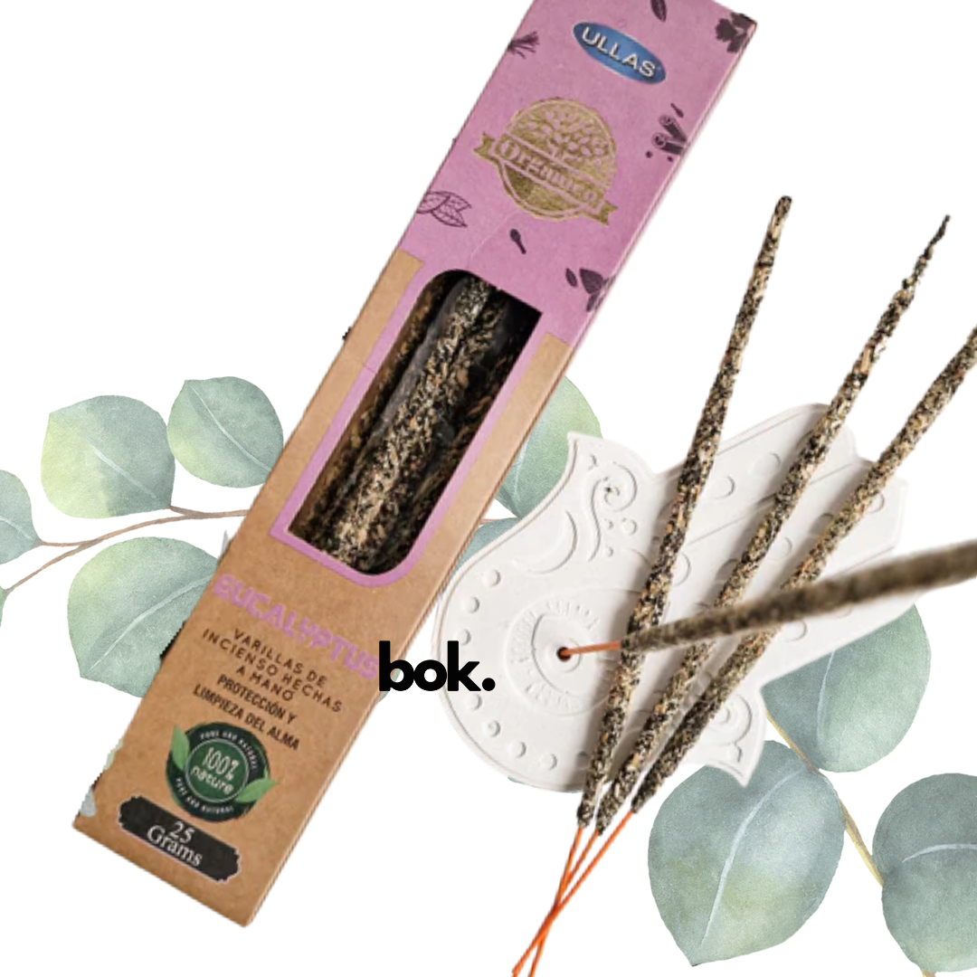 Incienso de Eucalipto encendido – fragancia natural que purifica el aire, aporta claridad mental y calma emocional