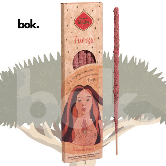 Incienso Natural Elemento Fuego para fuerza, valentía, motivación y transformación. Varillas artesanales elaboradas con ingredientes naturales para meditación, bienestar y desarrollo personal. Disponible en BOK Concept Store Ecuador.