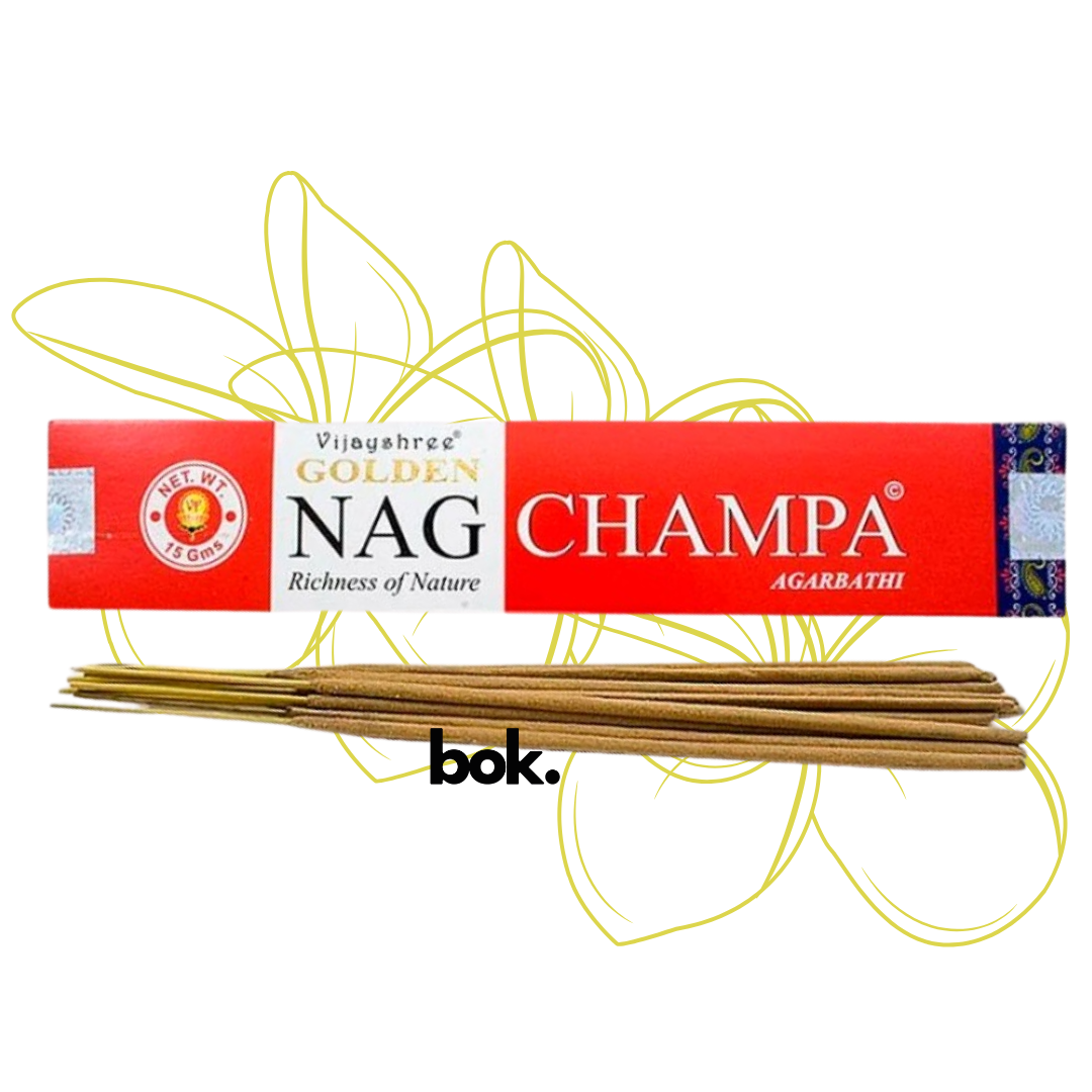 Incienso Golden Nag Champa en uso – fragancia espiritual que calma la mente y equilibra la energía