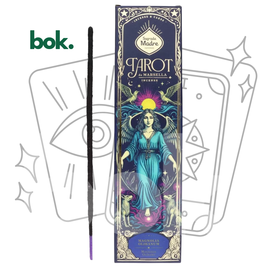 BOK Concept Store Ecuador presenta Incienso 100% Natural Intuición & Claridad Magnolia y Olíbano Tarot de Marsella. Incienso artesanal premium para tarot, claridad mental, meditación, autoconocimiento, rituales espirituales y conexión con la intuición. Incluye carta coleccionable para recortar.