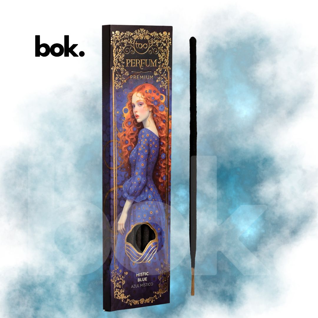 Caja de Incienso Premium Azul Místico con diseño artístico elegante y varilla de incienso artesanal, ideal para meditación, descanso y bienestar emocional en BOK Ecuador.