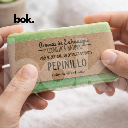 jabón de pepinillo natural hidratante y refrescante cosmética artesanal disponible en BOK concept store Ecuador