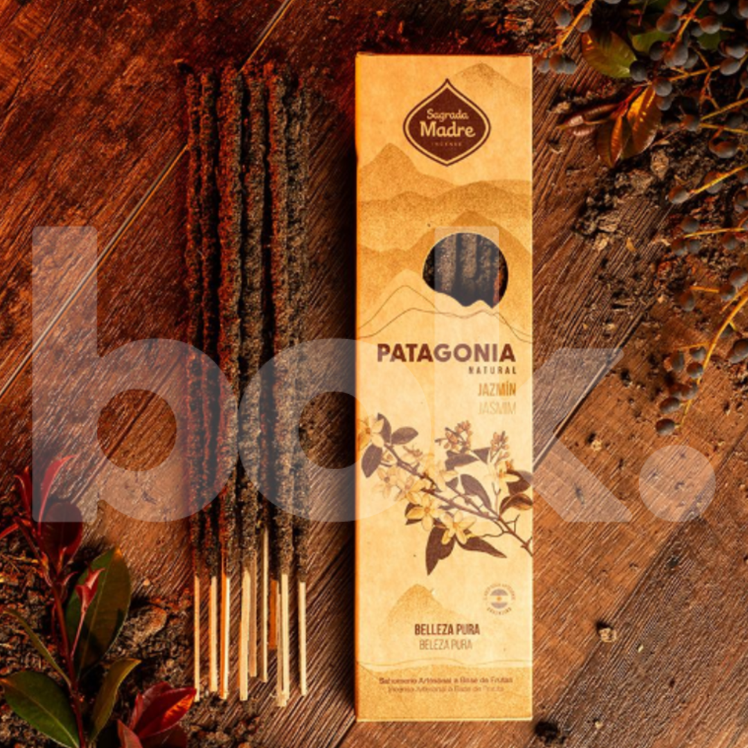 incienso artesanal natural sagrada madre de jazmín que promueve amor propio, suavidad y armonía emocional, seleccionado por bok concept store